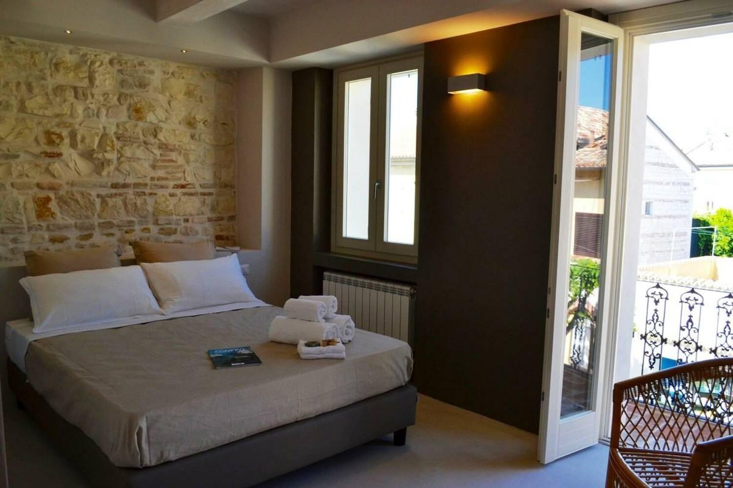 Ral 7039 Hotel Numana Kültér fotó