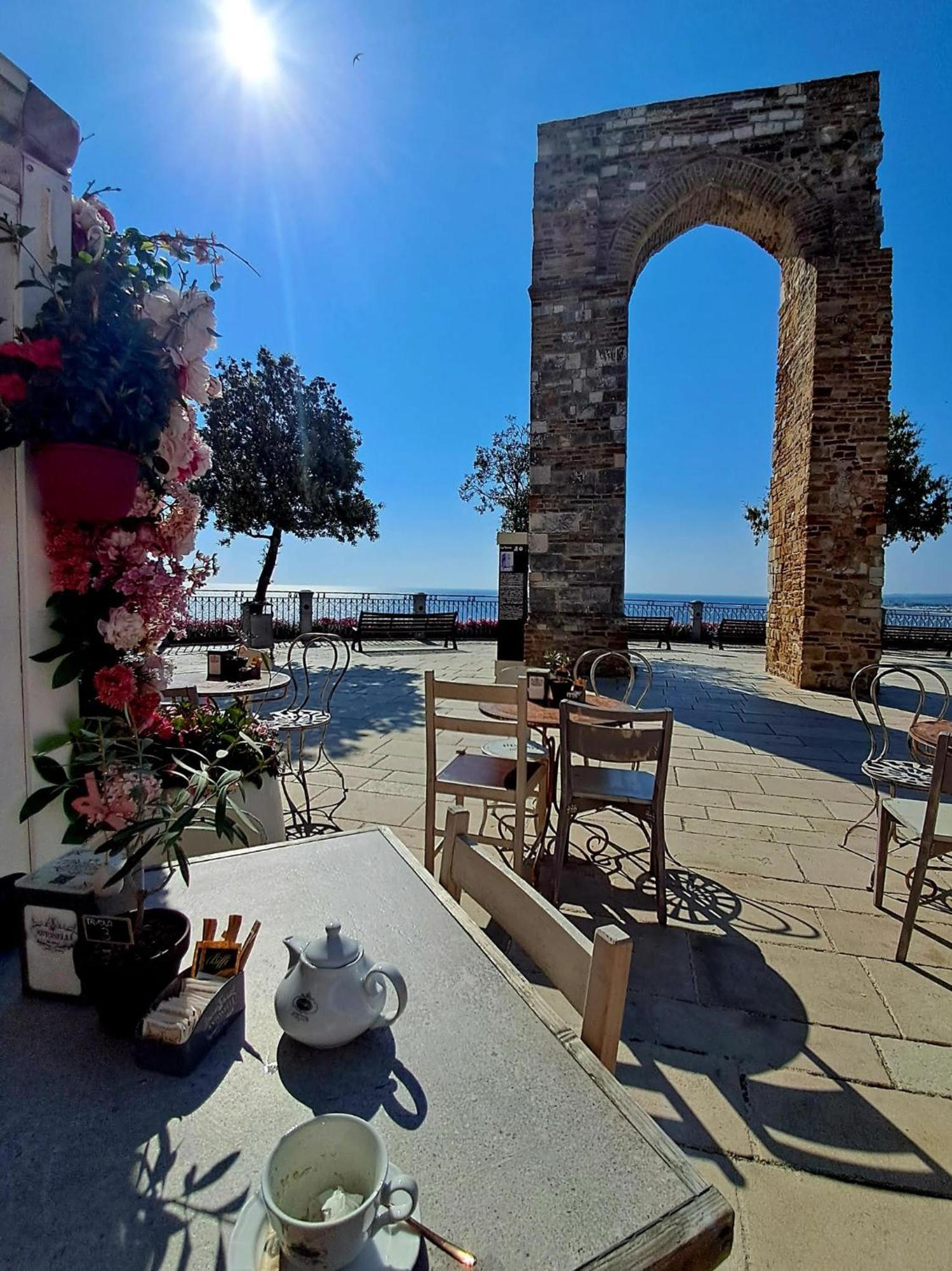 Ral 7039 Hotel Numana Kültér fotó